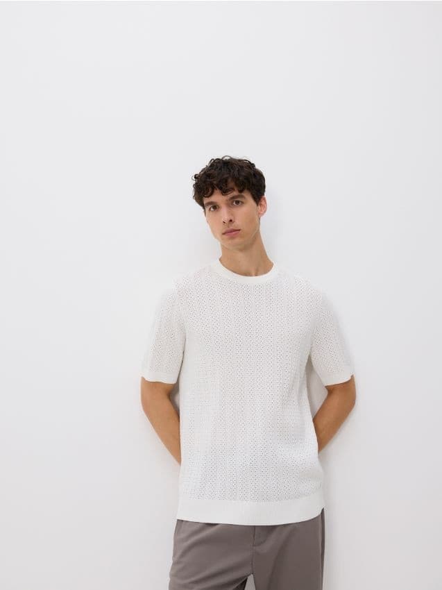 Reserved - Ажурен Пуловер От Вискоза